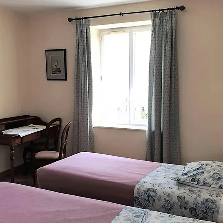 Maison De Village Avec Jardin, Parking, Climatisation Et Wifi A - Fr-1-649-84 Hébergement de vacances